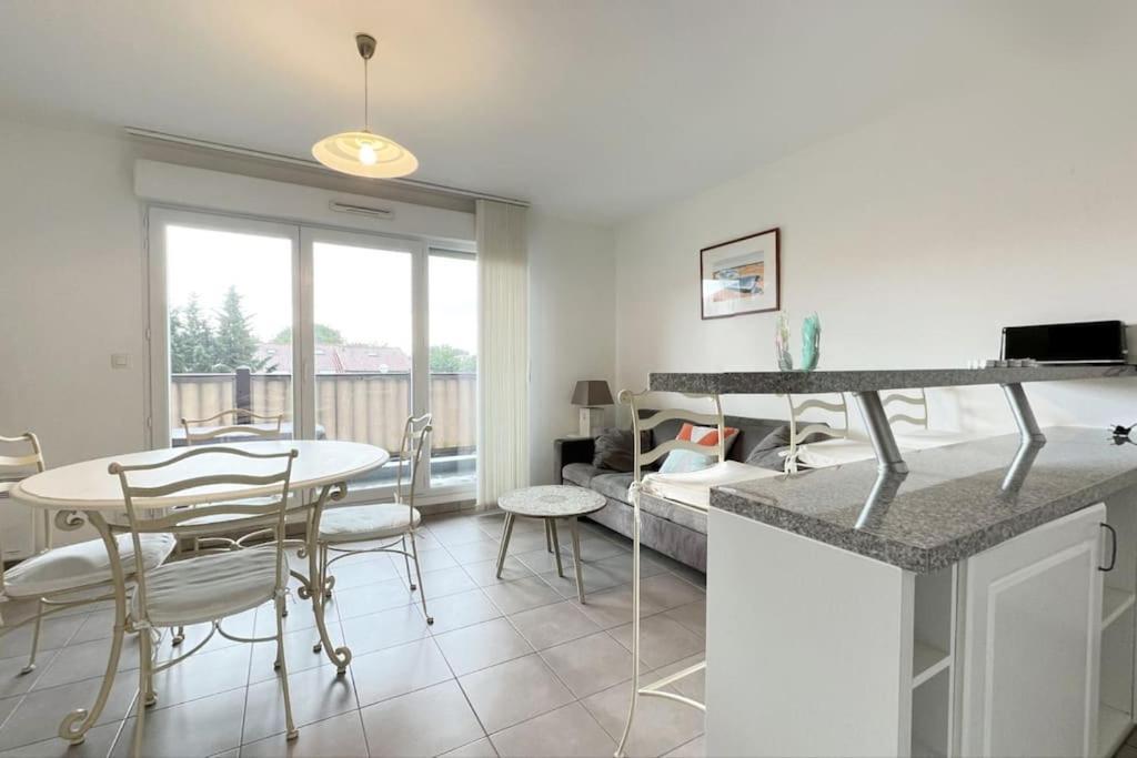 T2 4 Couchages A 2 Pas Du Bassin Apartamento Gujan-Mestras Exterior foto